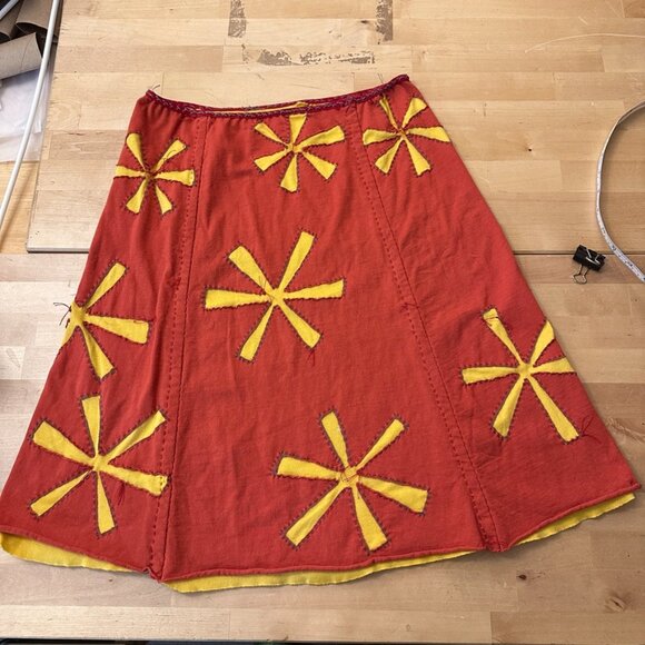 Skirt, handmade from recycled tees by local artist, medium, orange and yellow - Picture 2 of 6